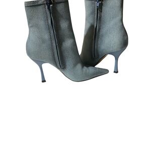 Elegant Steve Madden Blue Stiletto Ankle Boots